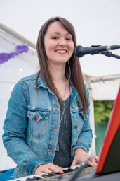 Svatba_Kamila a Jiri_Spalene Porici_FB-0496